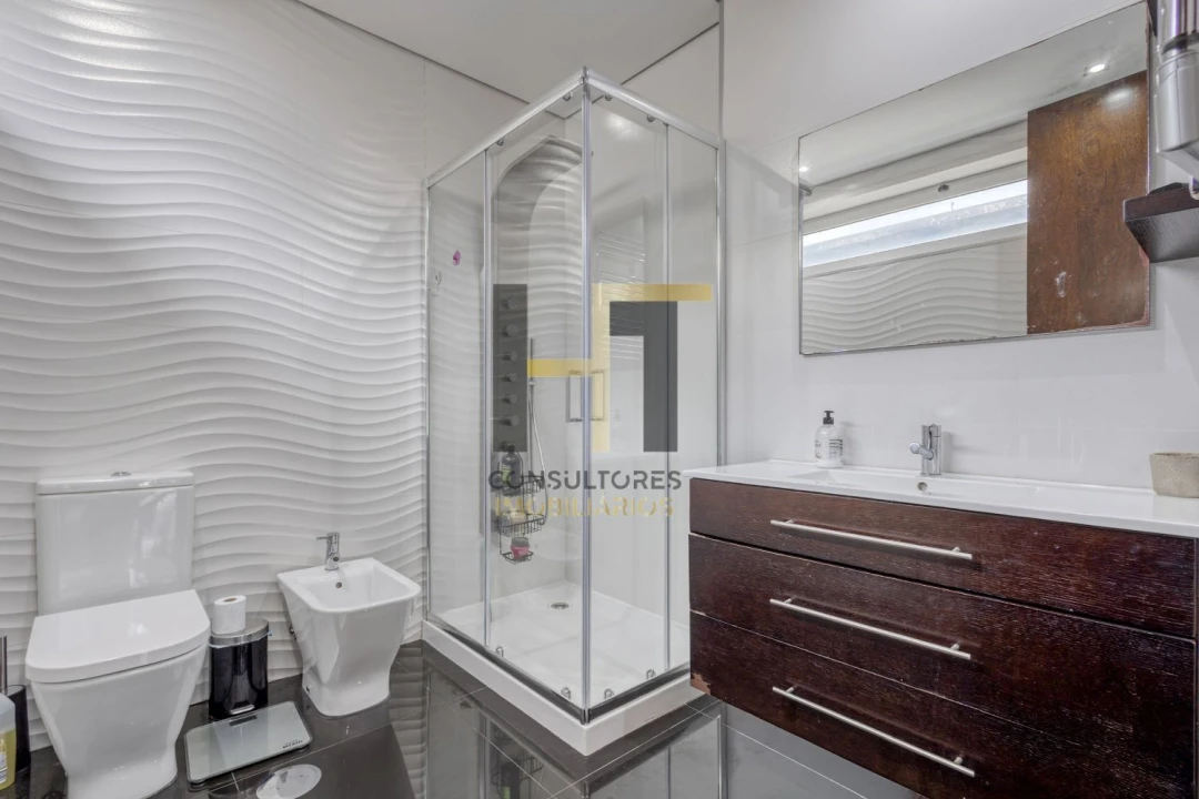 Moradia T3 para Venda em Alfena Foto 18