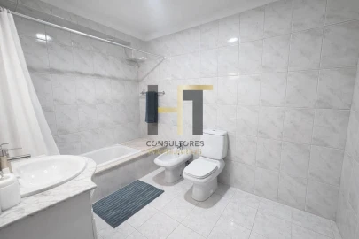 Apartamento T3 para Venda em Santa Marinha e São Pedro da Afurada