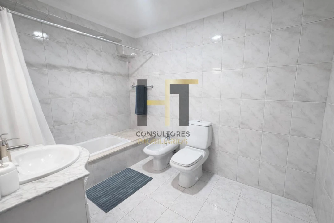 Apartamento T3 para Venda em Santa Marinha e São Pedro da Afurada Foto 12