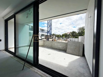 Moradia T4 para Venda em Loule (São Clemente)