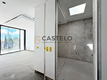 Moradia T4 para Venda em Loule (São Clemente)