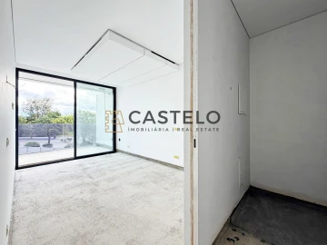 Moradia T4 para Venda em Loule (São Clemente)