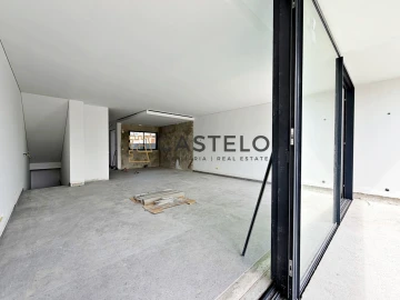 Moradia T4 para Venda em Loule (São Clemente)