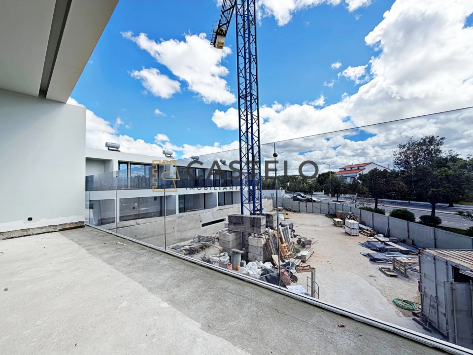 Moradia T4 para Venda em Loule (São Clemente) Foto 9