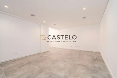 Moradia T3 para Venda em Loule (São Sebastião)