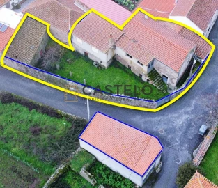 Moradia T3 para Venda em Almeida