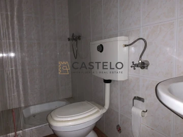 Moradia T3 para Venda em Almeida