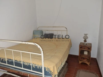 Moradia T3 para Venda em Almeida