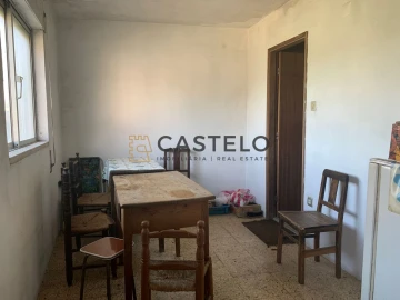 Moradia T3 para Venda em Almeida