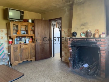 Moradia T3 para Venda em Almeida