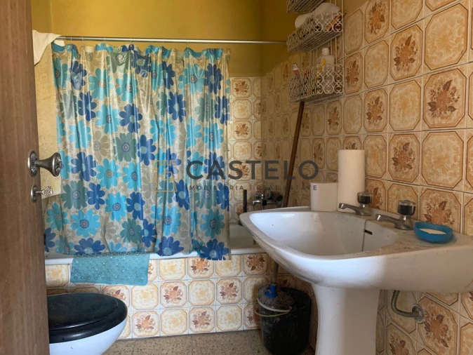 Moradia T3 para Venda em Almeida Foto 31