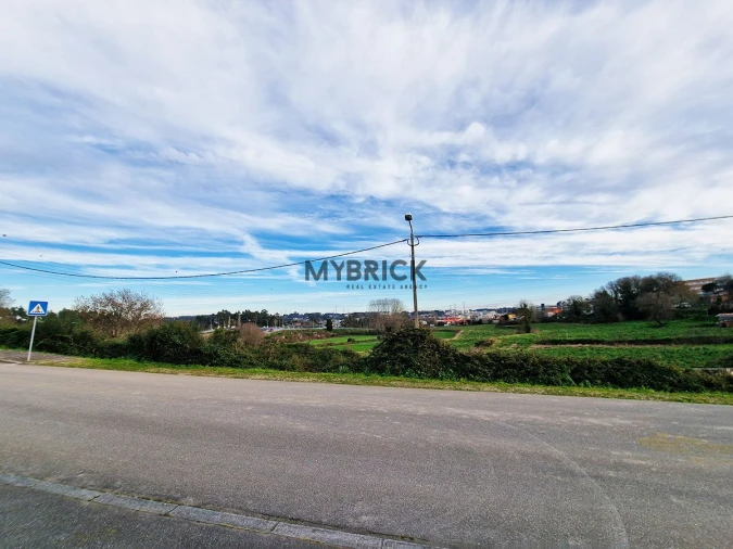 Moradia T3 para Venda em Cidade da Maia Foto 16