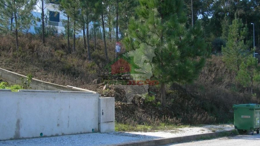 Terreno para Venda em Castanheira de Pêra e Coentral