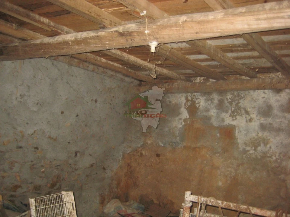 Moradia T1 para Venda em Cernache do Bonjardim, Nesperal e Palhais Foto 5