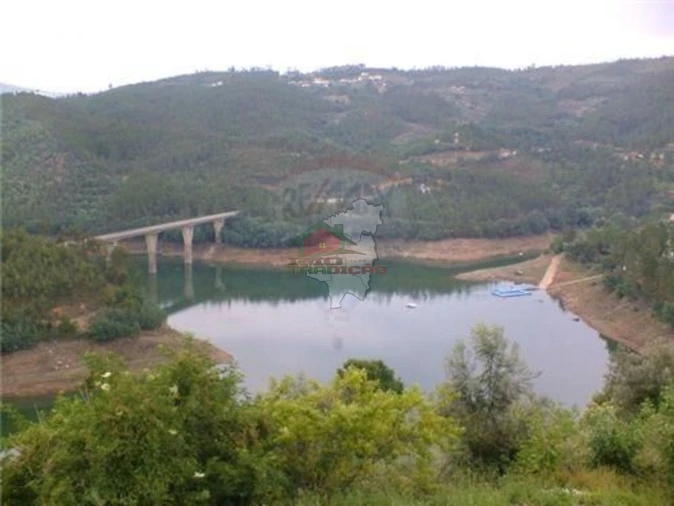 Terreno para Venda em Alvaro Foto 3