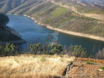 Terreno para Venda em Alvaro