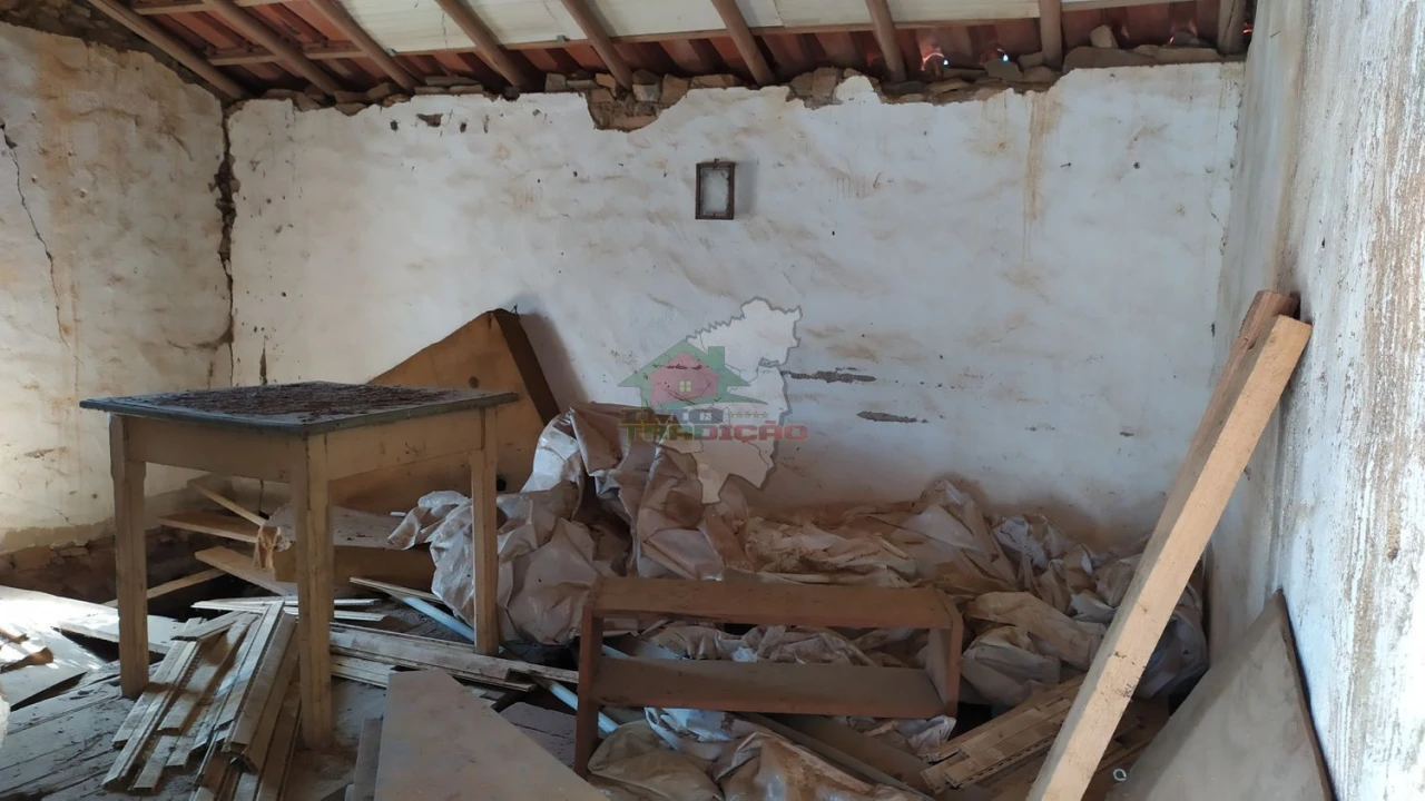 Terreno para Venda em Castanheira de Pêra e Coentral Foto 15