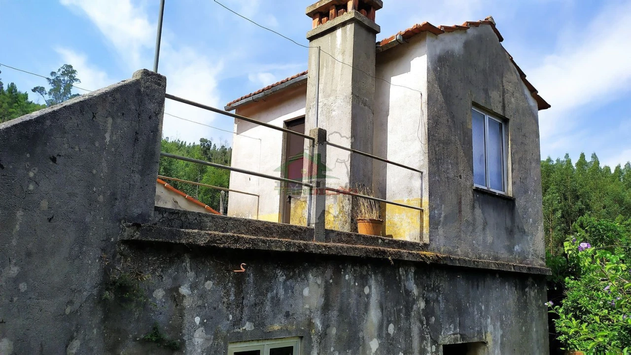 Moradia T2 para Venda em Portela do Fojo-Machio Foto 28