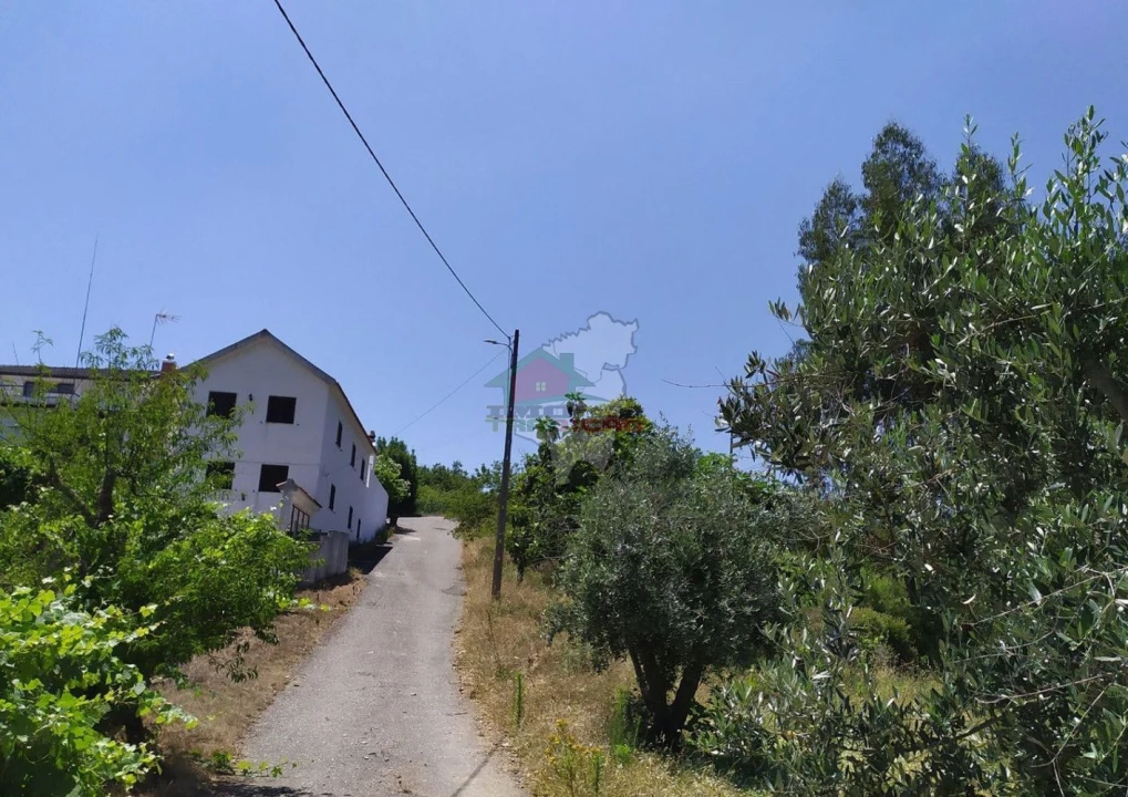 Terreno para Venda em Portela do Fojo-Machio Foto 8