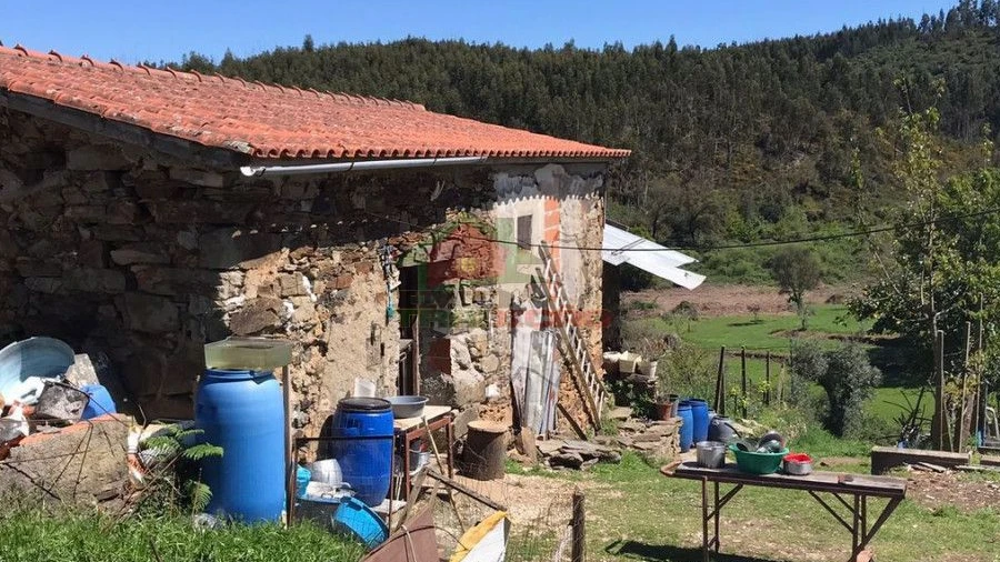 Quinta T5 para Venda em Castelo