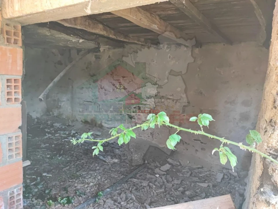 Quinta T3 para Venda em Castelo Foto 7