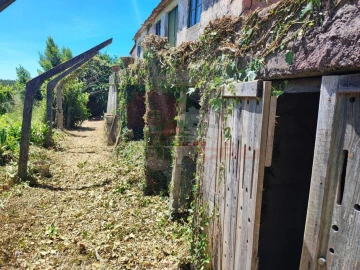 Quinta T3 para Venda em Castelo