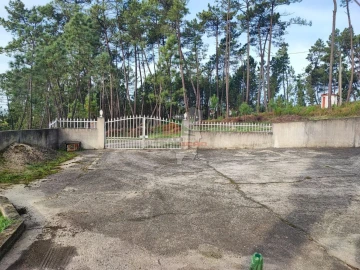 Moradia T6 para Venda em Cumeada e Marmeleiro