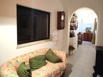 Moradia T6 para Venda em Cumeada e Marmeleiro