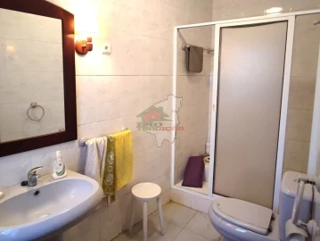 Moradia T6 para Venda em Cumeada e Marmeleiro