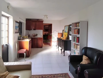 Moradia T6 para Venda em Cumeada e Marmeleiro