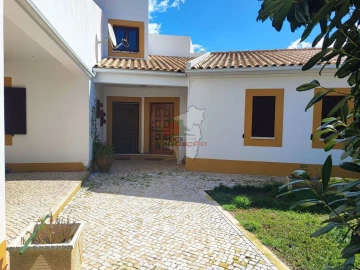 Moradia T4 para Venda em Sertã