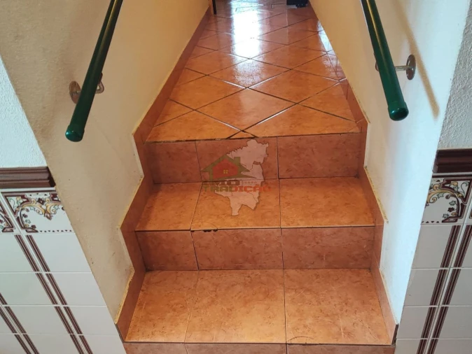 Moradia T3 para Venda em Casais e Alviobeira Foto 16