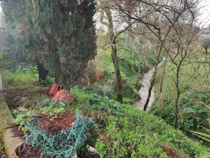 Moradia T3 para Venda em Casais e Alviobeira Foto 33