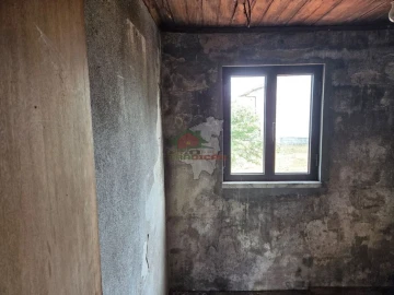 Moradia T2 para Venda em Oleiros-Amieira