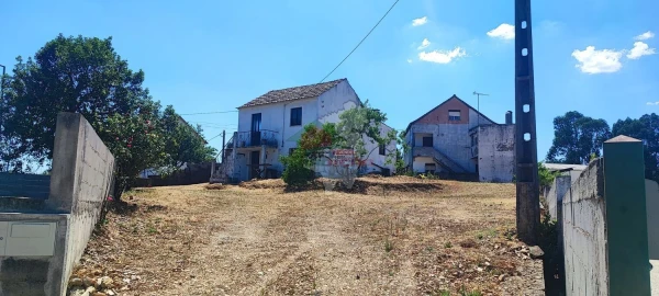 Moradia T2 para Venda em Oleiros-Amieira