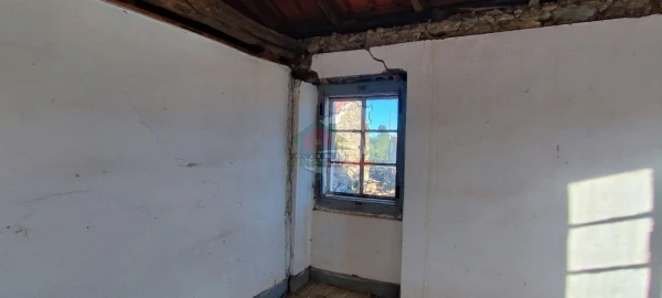 Moradia T3 para Venda em Proença-A-Nova e Peral