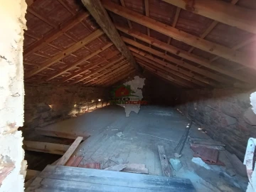 Quinta T0 para Venda em Oleiros-Amieira