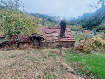 Moradia T2 para Venda em Sobreira Formosa e Alvito da Beira