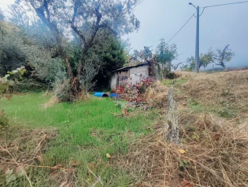 Moradia T2 para Venda em Sobreira Formosa e Alvito da Beira