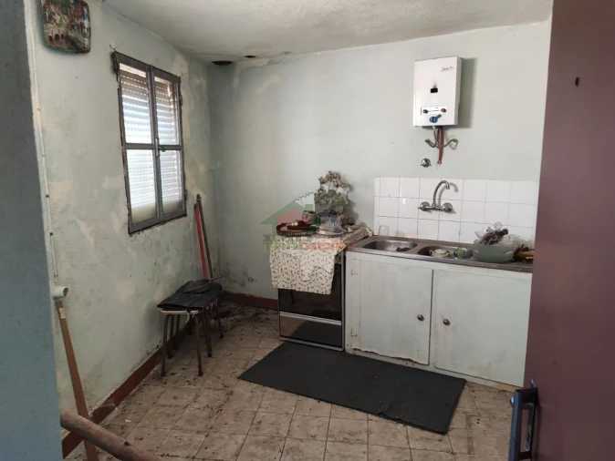 Moradia T1 para Venda em Cabril Foto 6