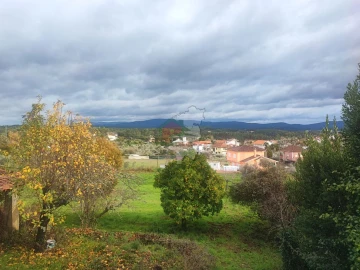 Quinta T3 para Venda em Pedrogão Grande