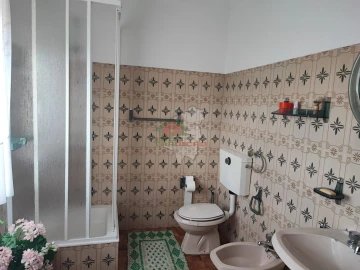 Moradia T4 para Venda em Proença-A-Nova e Peral