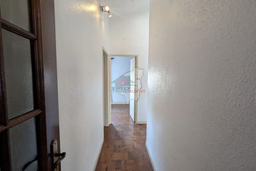 Moradia T3 para Venda em Cernache do Bonjardim, Nesperal e Palhais Foto 6