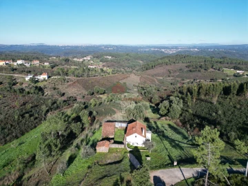 Quinta T3 para Venda em Cumeada e Marmeleiro