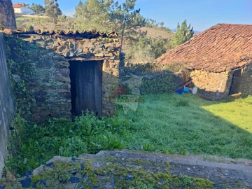 Quinta T3 para Venda em Cumeada e Marmeleiro