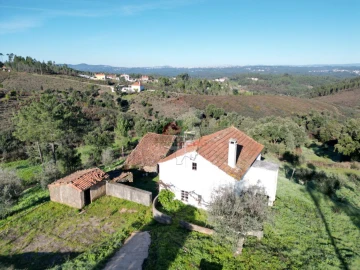 Quinta T3 para Venda em Cumeada e Marmeleiro
