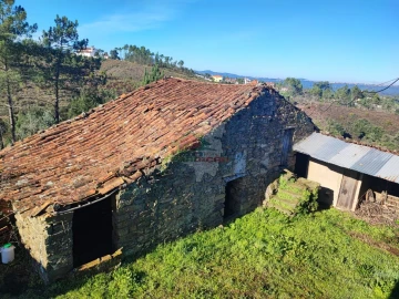 Quinta T3 para Venda em Cumeada e Marmeleiro
