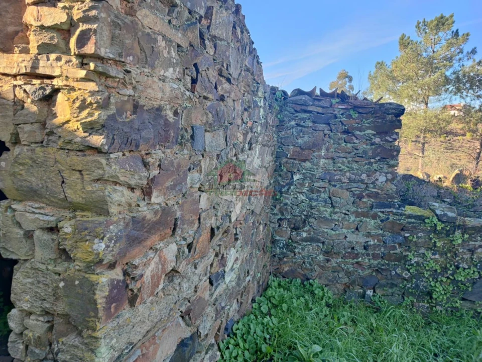 Quinta T3 para Venda em Cumeada e Marmeleiro Foto 32