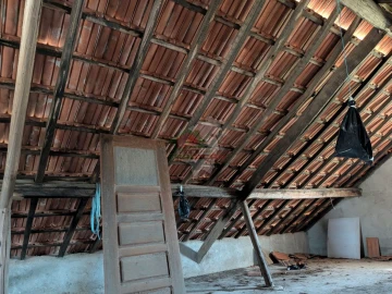 Moradia T5 para Venda em Cernache do Bonjardim, Nesperal e Palhais