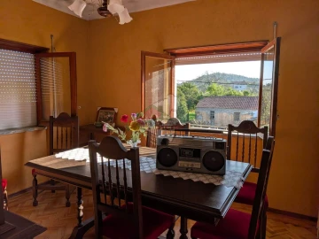 Moradia T5 para Venda em Cernache do Bonjardim, Nesperal e Palhais